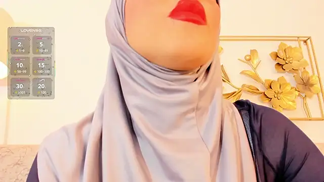 Snapshot of hanajameela chatting on 02/10/26, 11:47 hanajameela online show from 02/10/26, 11:47