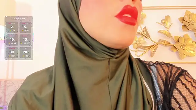 Snapshot of hanajameela chatting on 02/28/26, 11:44 hanajameela online show from 02/28/26, 11:44