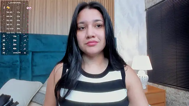 Kareena chopra online show from 03/30/26, 12:39