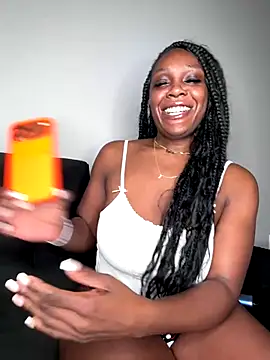 Snapshot of TilaTotti chatting on 10/01/25, 01:11 TilaTotti online show from 10/01/25, 01:11