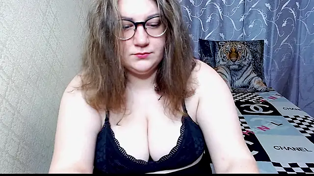 Sindy Jeniceee online show from 06/03/26, 04:01