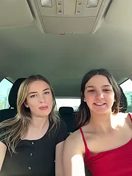 DoriDeluxe66 online show from 03/22/25, 02:47