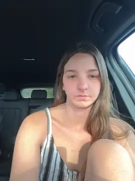 DoriDeluxe66 online show from 09/21/25, 07:32