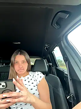 DoriDeluxe66 online show from 09/30/25, 02:33