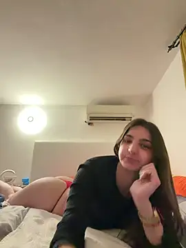 DoriDeluxe66 online show from 02/16/26, 06:48