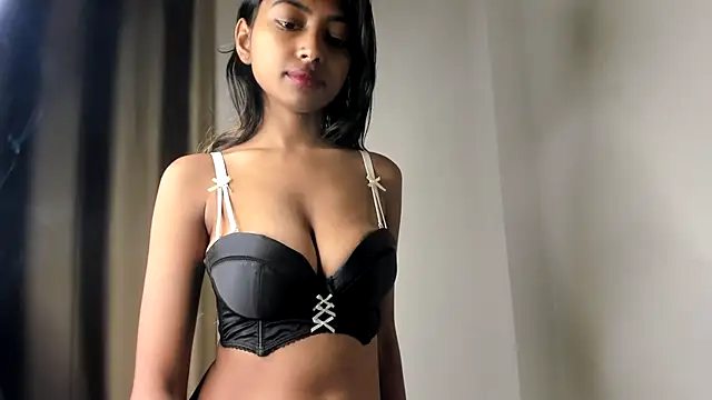 SexyRiyaA  online show from 02/19/26, 09:00
