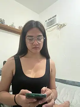 MarieLoveGlamorous online show from 01/30/25, 02:25