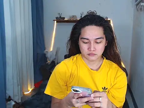 MarieLoveGlamorous online show from 05/08/26, 01:27