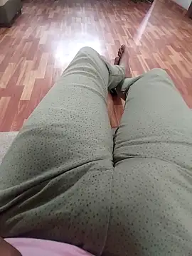 Snapshot of Stripkomal chatting on 03/15/25, 12:45 Stripkomal online show from 03/15/25, 12:45