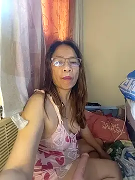 HotsexyNaughtysweetbaby online show from 12/18/25, 08:42