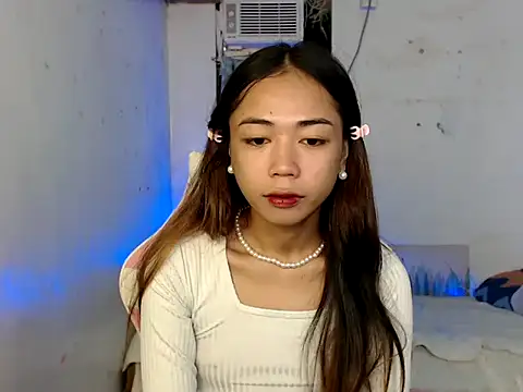 Snapshot of urfantacyjamaica chatting on 11/04/25, 04:55 urfantacyjamaica online show from 11/04/25, 04:55