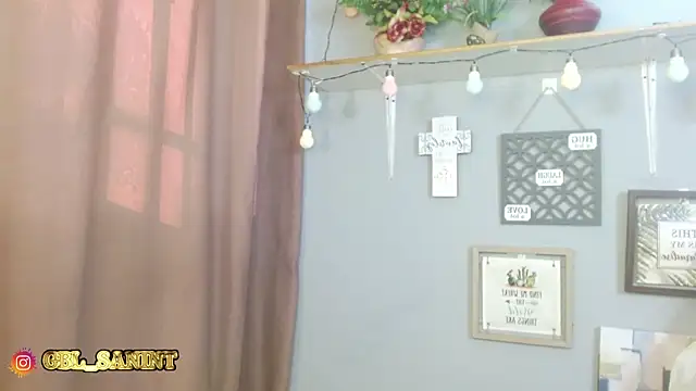 gaby sant online show from 12/08/24, 08:04