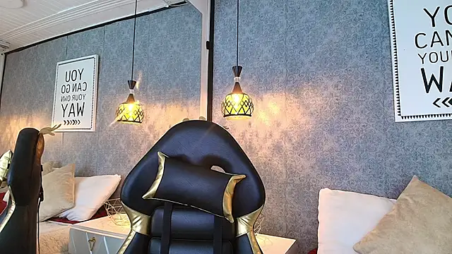 Emiily W online show from 01/20/25, 11:56