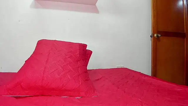 naia blessed online show from 02/15/25, 07:17