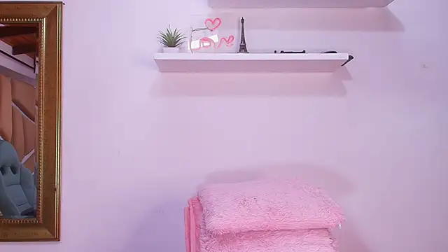 naia blessed online show from 09/11/25, 07:14