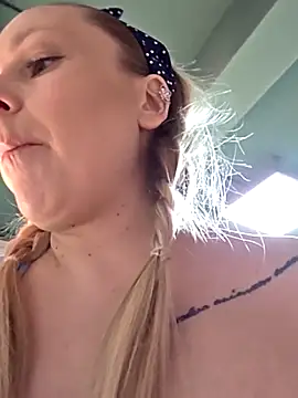 Bondgirl 013 online show from 04/04/26, 04:37