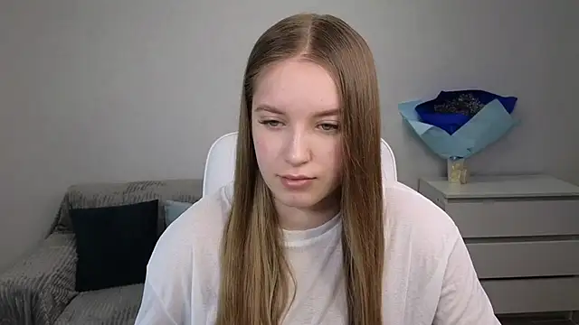 Snapshot of EvaMaddison chatting on 01/15/25, 05:50 EvaMaddison online show from 01/15/25, 05:50