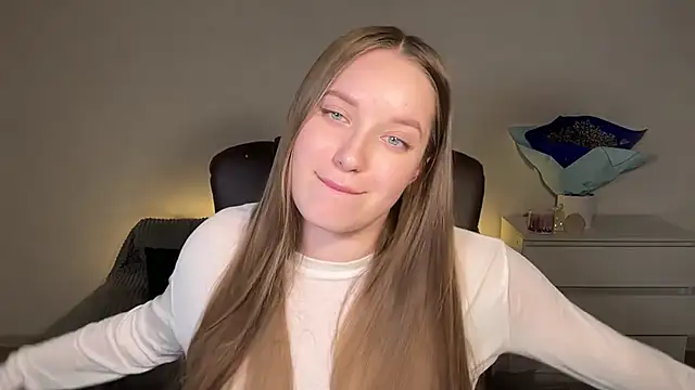 EvaMaddison online show from 03/07/26, 06:16