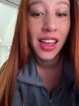 Snapshot of roouse chatting on 02/23/25, 06:12 roouse online show from 02/23/25, 06:12