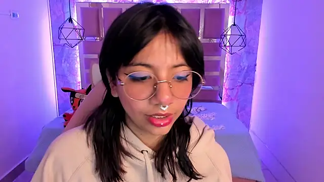 Nami usagi online show from 12/05/24, 04:01