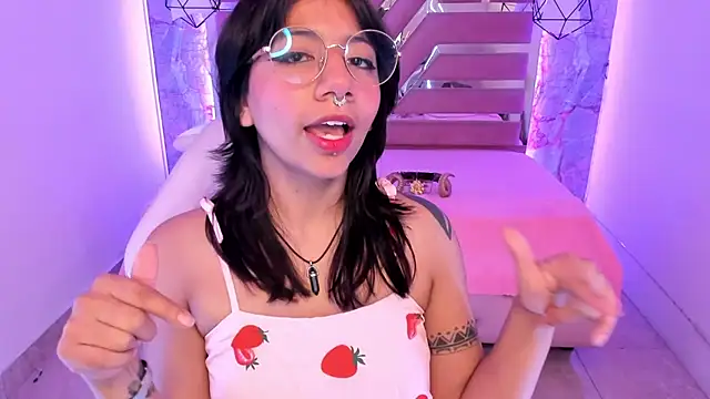 Nami usagi online show from 01/04/25, 02:56