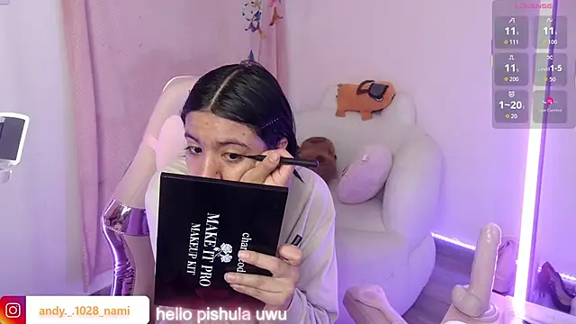 Nami usagi online show from 10/25/25, 02:13