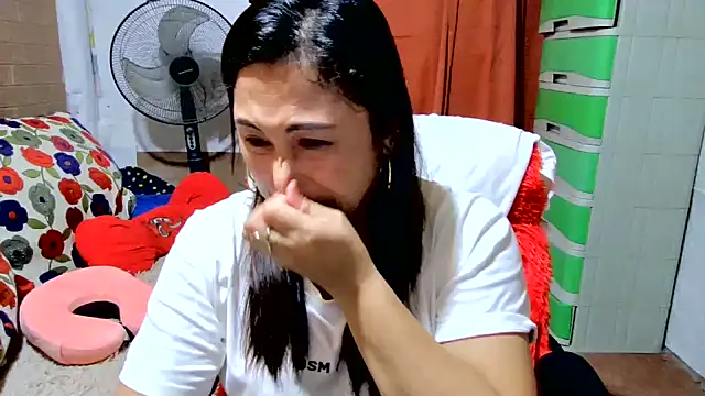 M e c e l online show from 09/18/25, 04:09