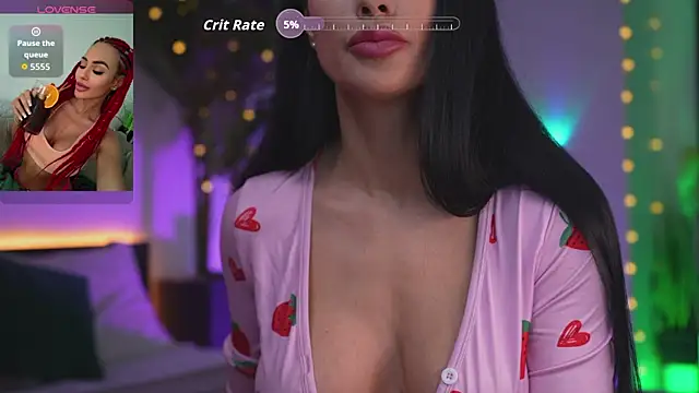 Snapshot of Lorettelorena chatting on 12/14/25, 08:24 Lorettelorena online show from 12/14/25, 08:24