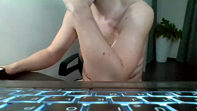 Horney boy86 online show from 03/03/25, 10:52