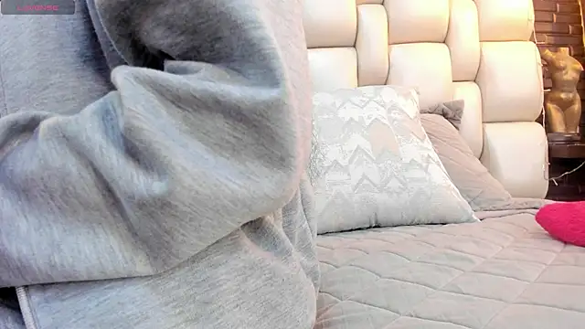 Snapshot of Salo_Heaven chatting on 02/02/26, 01:54 Salo Heaven online show from 02/02/26, 01:54