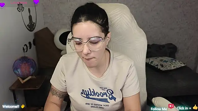 blue  moon  online show from 02/17/25, 04:20