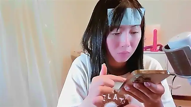 MOMO ROSE online show from 10/03/25, 04:15