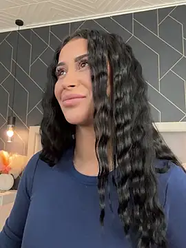 EmyLaveau online show from 03/12/25, 06:07