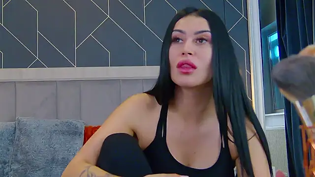 EmyLaveau online show from 02/25/26, 06:23