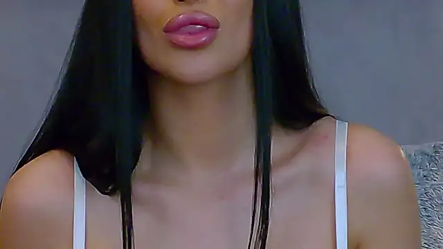 EmyLaveau online show from 03/05/26, 06:31