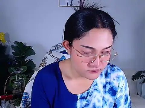 Snapshot of plysaithailand chatting on 05/18/26, 01:02 plysaithailand online show from 05/18/26, 01:02