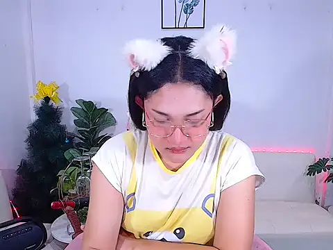 Snapshot of plysaithailand chatting on 05/27/26, 11:02 plysaithailand online show from 05/27/26, 11:02