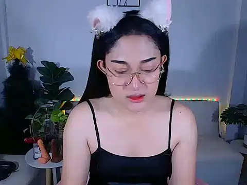 Snapshot of plysaithailand chatting on 07/06/26, 12:51 plysaithailand online show from 07/06/26, 12:51