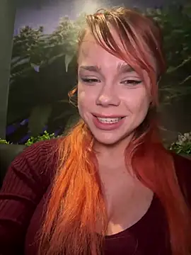 Snapshot of PennyPrincess chatting on 12/12/24, 08:10 PennyPrincess online show from 12/12/24, 08:10