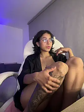 Ashlleycam  online show from 03/01/25, 01:53