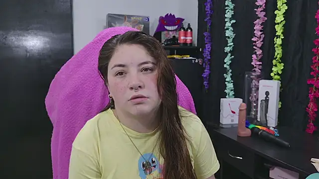 ann bronw online show from 12/16/25, 11:59