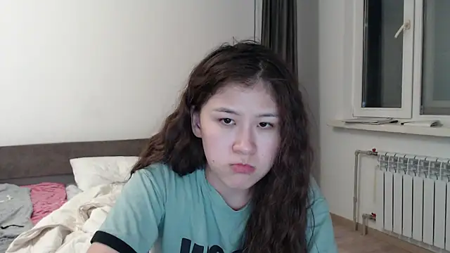 Snapshot of Riz_girl chatting on 09/12/25, 03:23 Riz girl online show from 09/12/25, 03:23