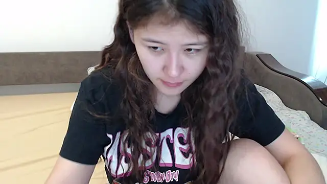 Snapshot of Riz_girl chatting on 09/21/25, 10:17 Riz girl online show from 09/21/25, 10:17