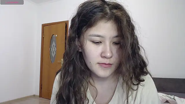 Snapshot of Riz_girl chatting on 10/05/25, 06:39 Riz girl online show from 10/05/25, 06:39