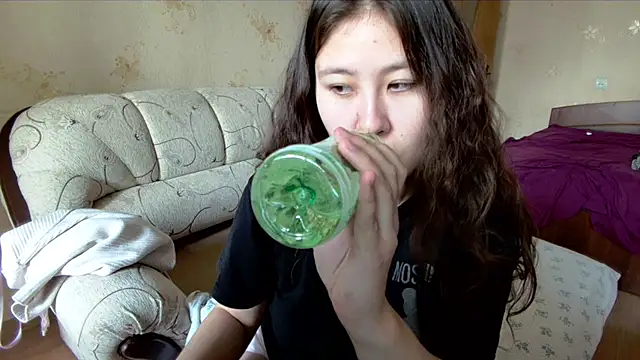 Snapshot of Riz_girl chatting on 03/23/26, 09:35 Riz girl online show from 03/23/26, 09:35