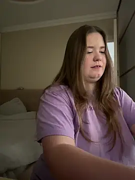 remirann  online show from 12/14/24, 10:24