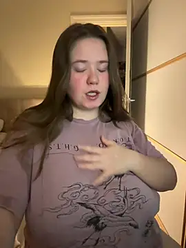 remirann  online show from 01/28/25, 06:39