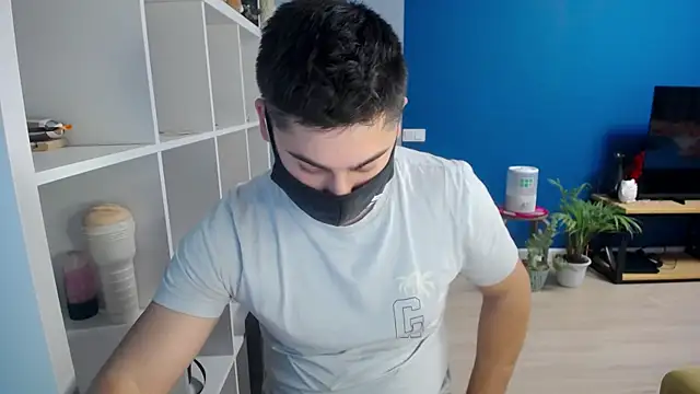 Tomguys online show from 02/10/25, 02:59