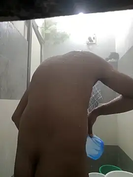 Snapshot of Boy_Harry chatting on 12/03/25, 03:47 Boy Harry online show from 12/03/25, 03:47