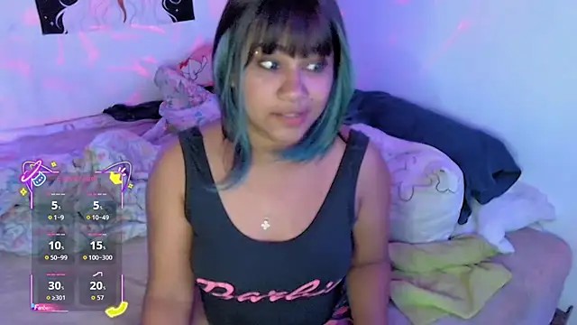 Snapshot of kiarybell__ chatting on 10/10/25, 11:48 kiarybell online show from 10/10/25, 11:48